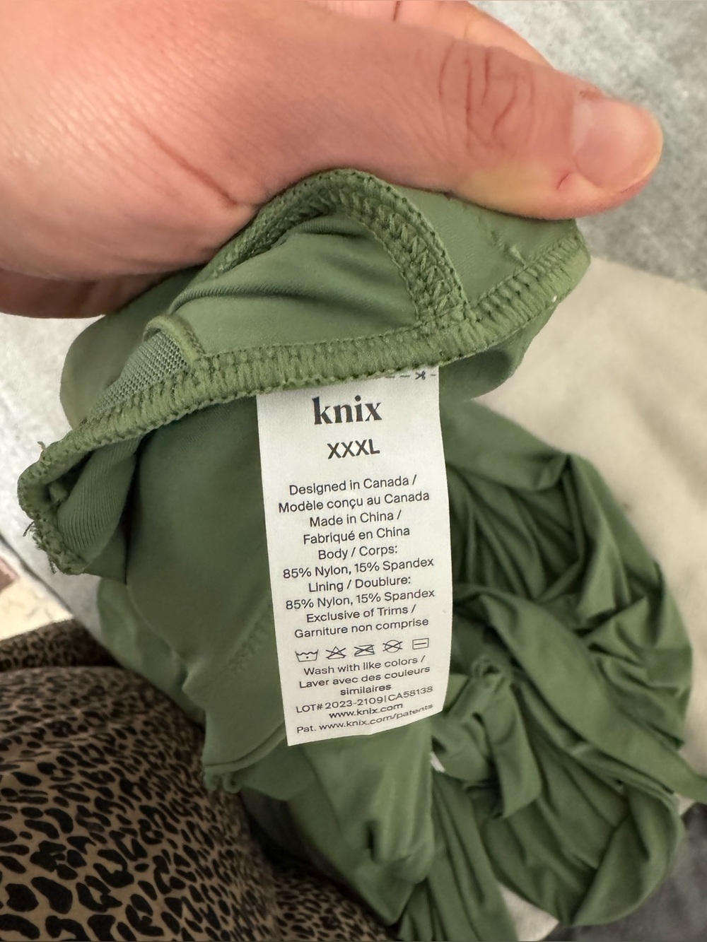 NWT KNIX DEEP V BIKINI TOP+ SARONG Green - Picture 7 of 7